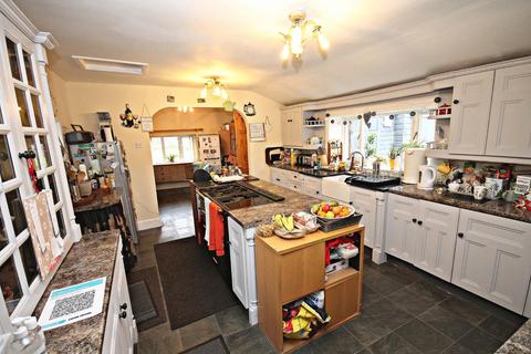 23 Rose Terrace, Stanhope, Bishop Auckland, DL13 2PE