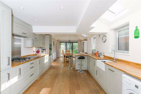 54 Miles Road, Epsom, KT19 9AD