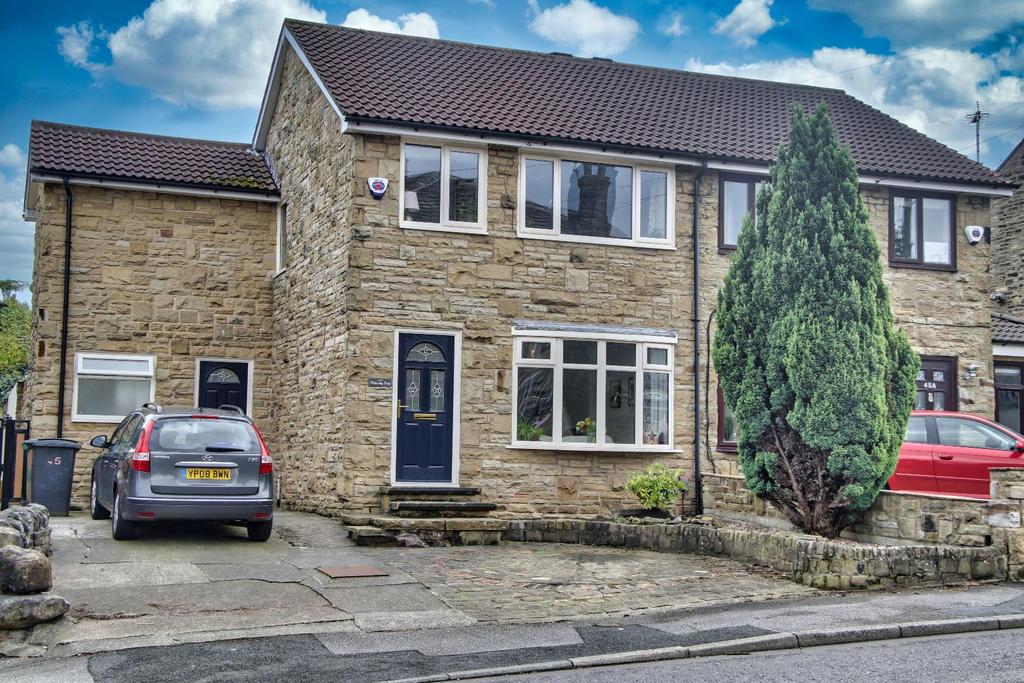 Woodhall Road, Calverley, Pudsey 4 bed semidetached house £329,950