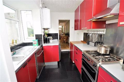 80 Richmond Road, Leicester, LE2 8BA