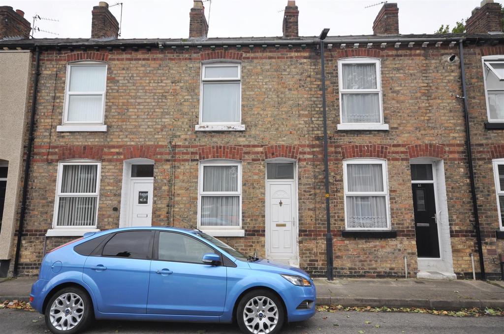 Lincoln Street, Leeman Road, York, YO26 4YP 2 bed terraced house £160,000