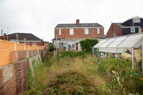 79 Cowick Lane, Exeter, EX2 9HJ