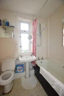 79 Cowick Lane, Exeter, EX2 9HJ