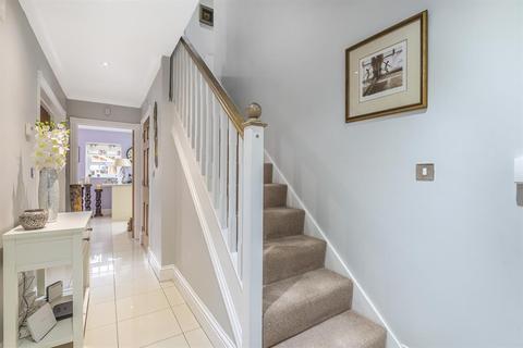 6 The Willows, Dalton, Thirsk, YO7 3NJ