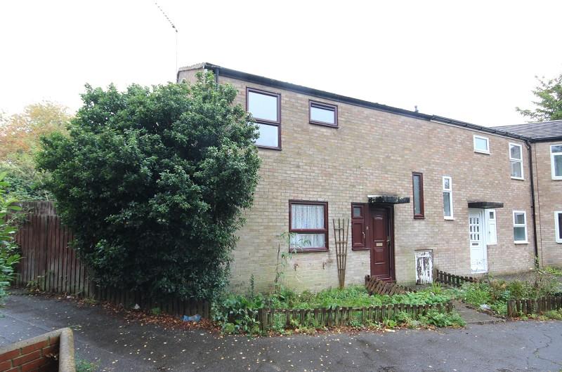 Minerva Way, Wellingborough, Northamptonshire. NN8 3TP 3 bed end of