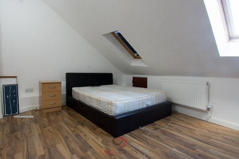 Studio to rent, West Hendon Broadway, Hendon NW9, London  NW9