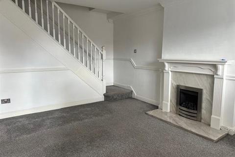 3 bedroom mews to rent, Marleyer Close, Manchester