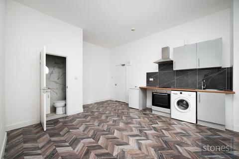 Studio to rent, Glenloch Road, London, NW3