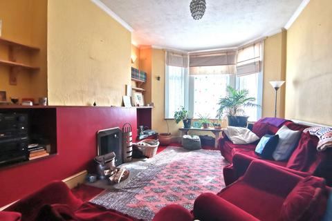 3 Russell Road, Folkestone, CT19 5RJ