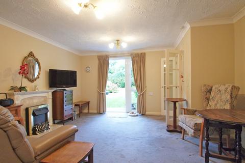 1 bedroom retirement property for sale - Redwood Court, off Epsom Road, Ewell, KT17
