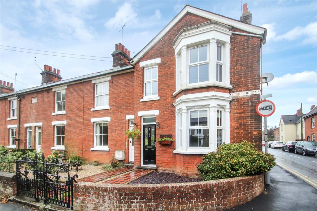 Sudbury Road, Halstead, Essex, CO9 2 bed end of terrace house £290,000