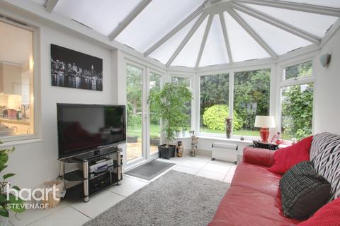 71 Sparrow Drive, Stevenage, SG2 9FB