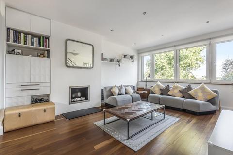1 Stambourne Way, London, SE19 2PY