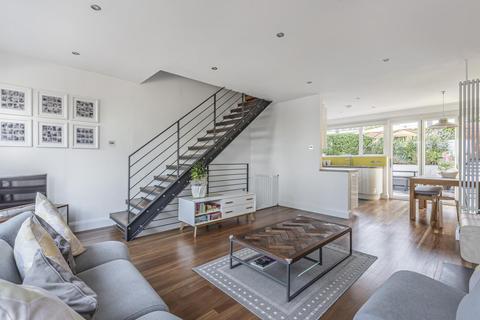 1 Stambourne Way, London, SE19 2PY