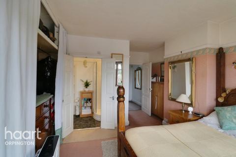 37 High Beeches, Orpington, BR6 6EE
