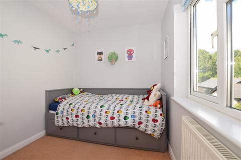 Avondale Dorking Road, Tadworth, KT20 5SA