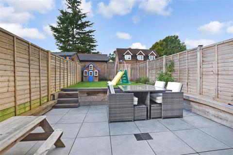 Avondale Dorking Road, Tadworth, KT20 5SA