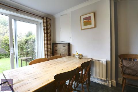 2 Thornley Lane, Grotton, Oldham, OL4 5RP