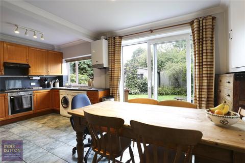 2 Thornley Lane, Grotton, Oldham, OL4 5RP