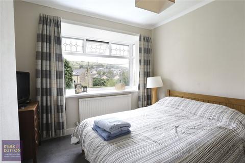 2 Thornley Lane, Grotton, Oldham, OL4 5RP