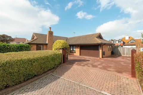 6 Anna Park, Birchington, CT7 9LP