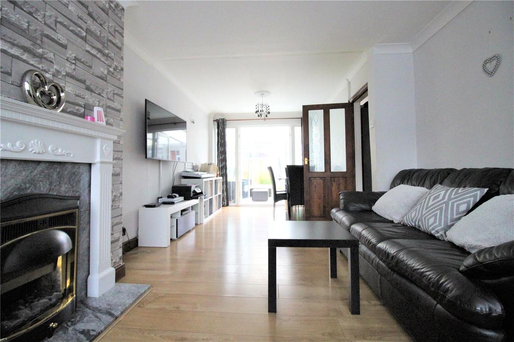 Beaumont Drive, Northfleet, Gravesend, DA11 3 bed terraced house £