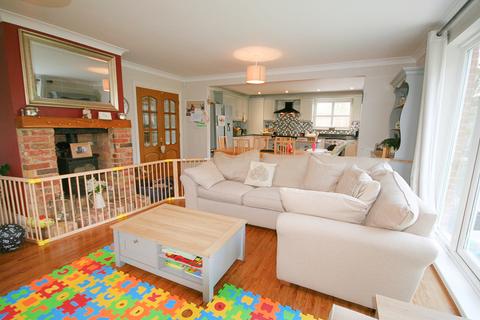 Santa Rosa Guildford Road, Loxwood, Billingshurst, RH14 0SF