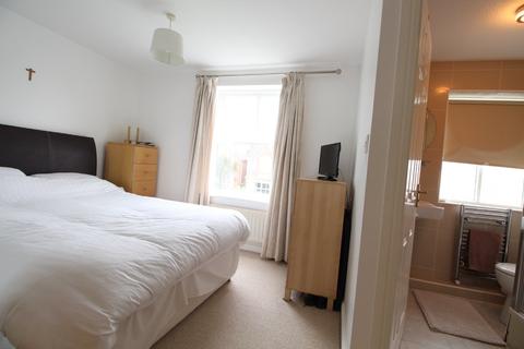 17 Cranfield Drive, Skellow, Doncaster, DN6 8RS