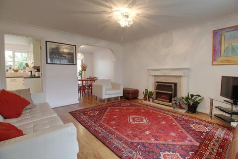 17 Cranfield Drive, Skellow, Doncaster, DN6 8RS