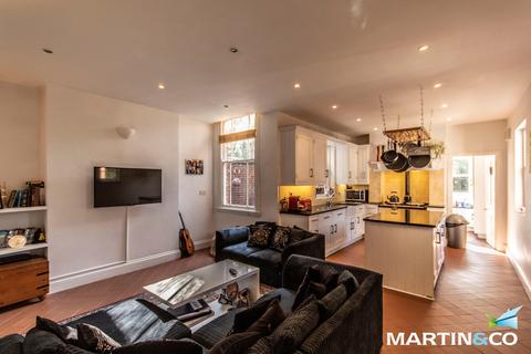 32 Clarendon Road, Birmingham, B16 9SE