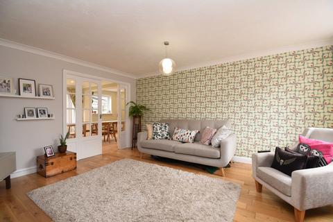 21 Blackdown Close, Stevenage, SG1 6AY