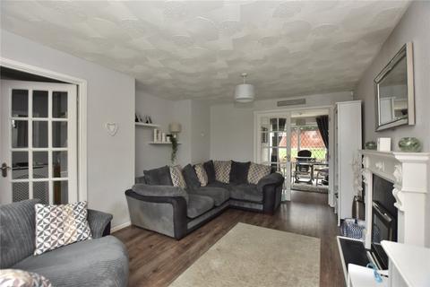 56 Cliffe Park Crescent, Leeds, LS12 4XB