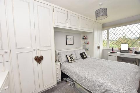 56 Cliffe Park Crescent, Leeds, LS12 4XB