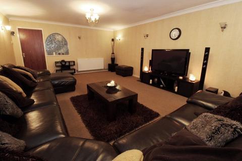 2 Cricket Close, Walsall, WS5 3PU