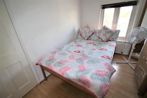 5 Millfield Cottages, Orpington, BR5 2LG