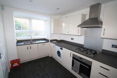 4 bedroom townhouse to rent, Cambrian Way, Worthing