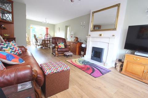 5 Connaught Close, Walsall, WS5 3PR