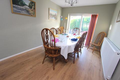5 Connaught Close, Walsall, WS5 3PR