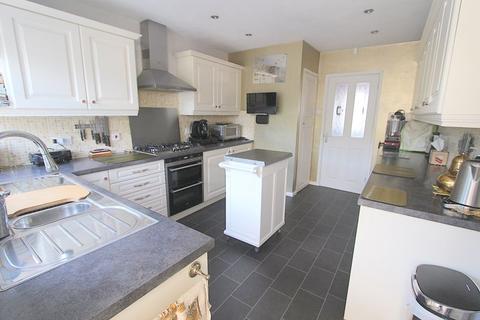 5 Connaught Close, Walsall, WS5 3PR