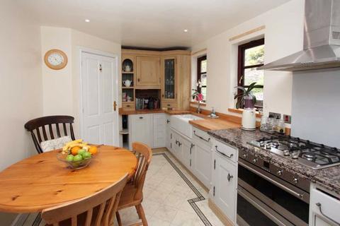 10 Cherry Tree Hill, Coalbrookdale, Telford, TF8 7EF