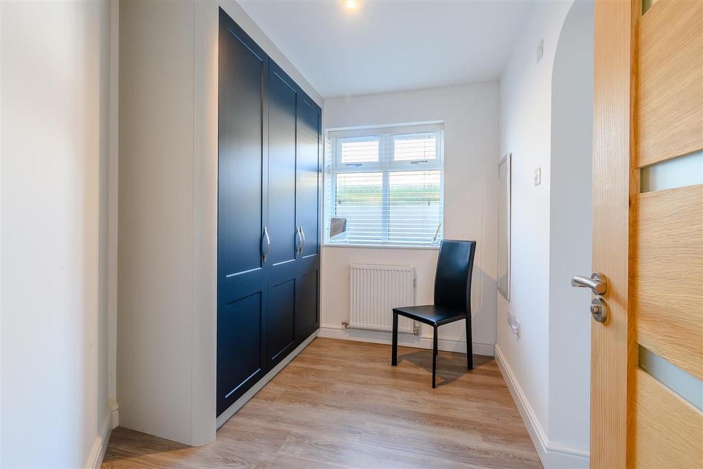 8436547-interior29.jpg