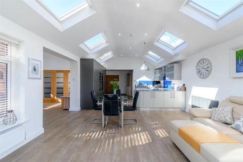 Carraig Earls Common Road, Stock Green, Redditch, B96 6SY