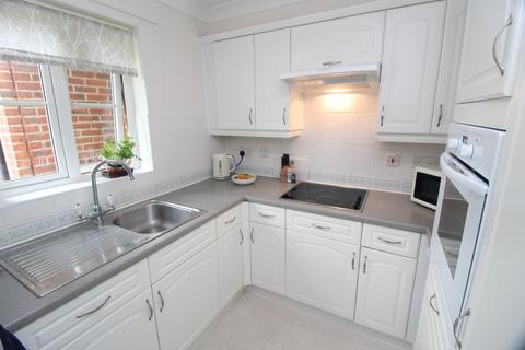 1 bedroom retirement property for sale, Wilshere Court, Queen Street, Hitchin, SG4