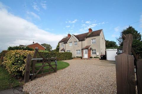 74 Castle Hill Road, Totternhoe, Dunstable, LU6 1QG