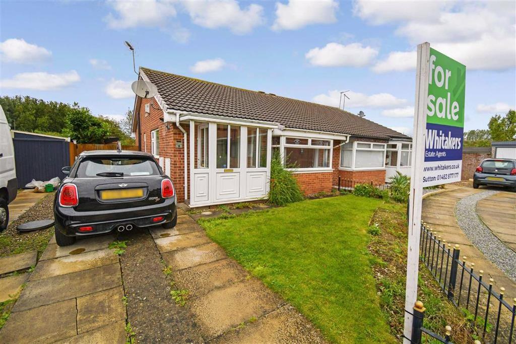 The Croft, Hull, HU7 2 bed semidetached bungalow £124,000