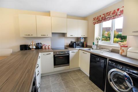 14 Bluestone Close, Newton Aycliffe, DL5 4FG