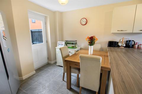14 Bluestone Close, Newton Aycliffe, DL5 4FG