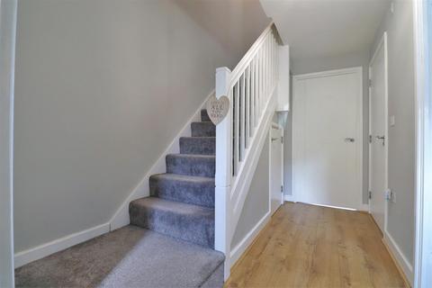 7 Siddeley Road, Crayford, Dartford, DA1 4FX
