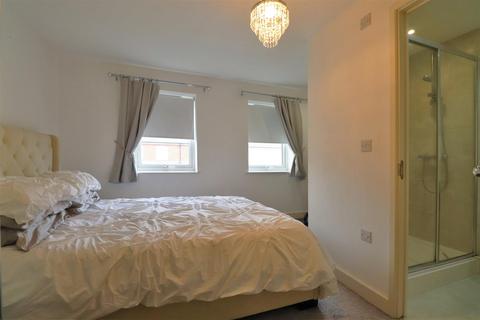 7 Siddeley Road, Crayford, Dartford, DA1 4FX