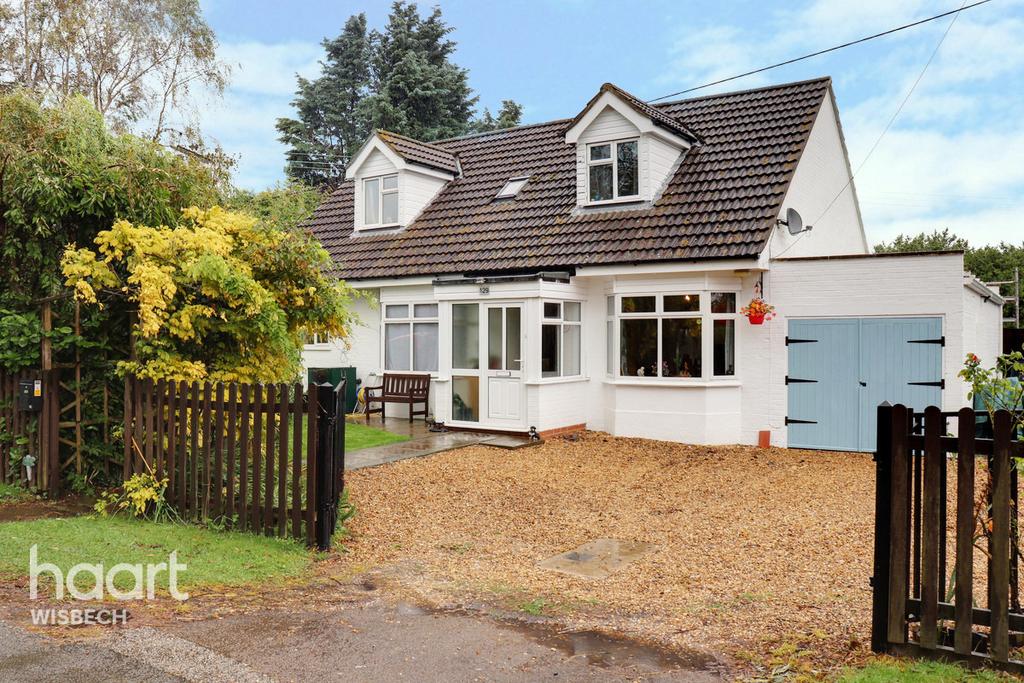 Small Lode, Upwell 4 bed chalet £270,000